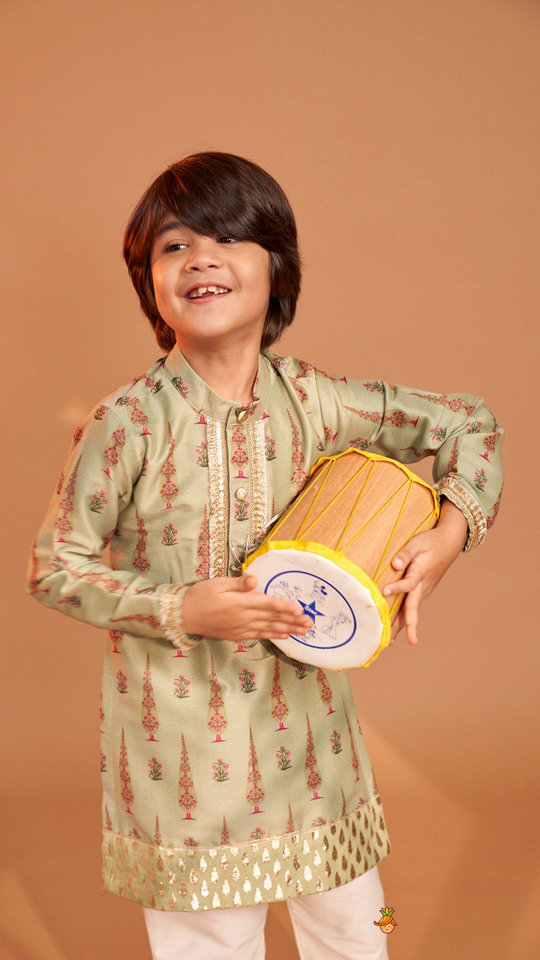Green Printed Kurta And Pyjama
