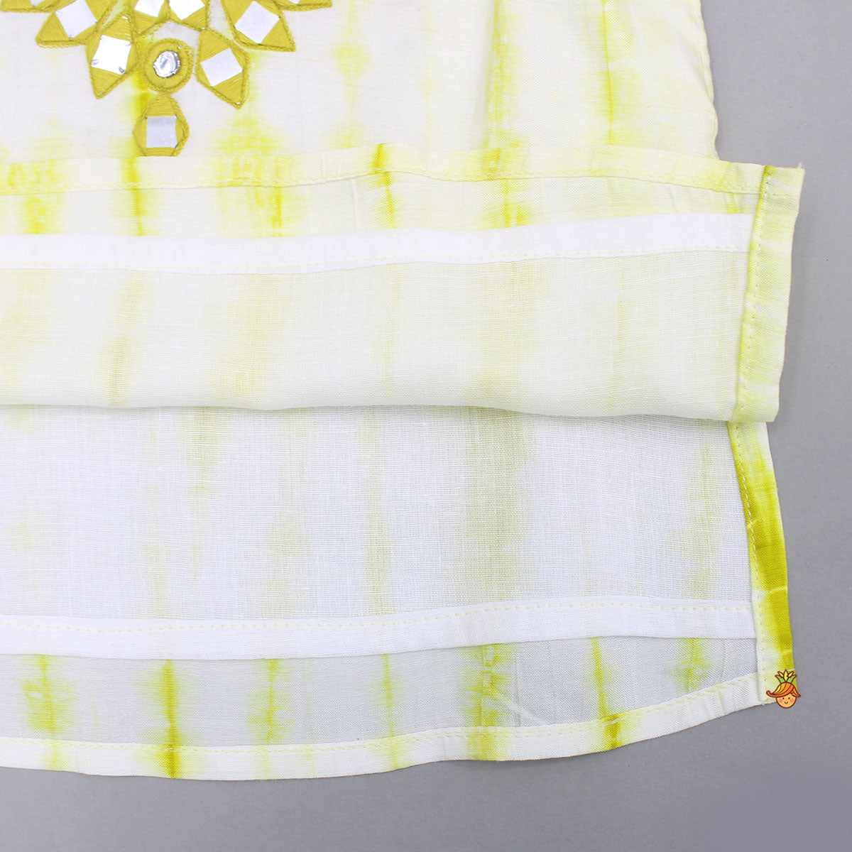 Shibori Printed Embroidered Kurta And Pyjama