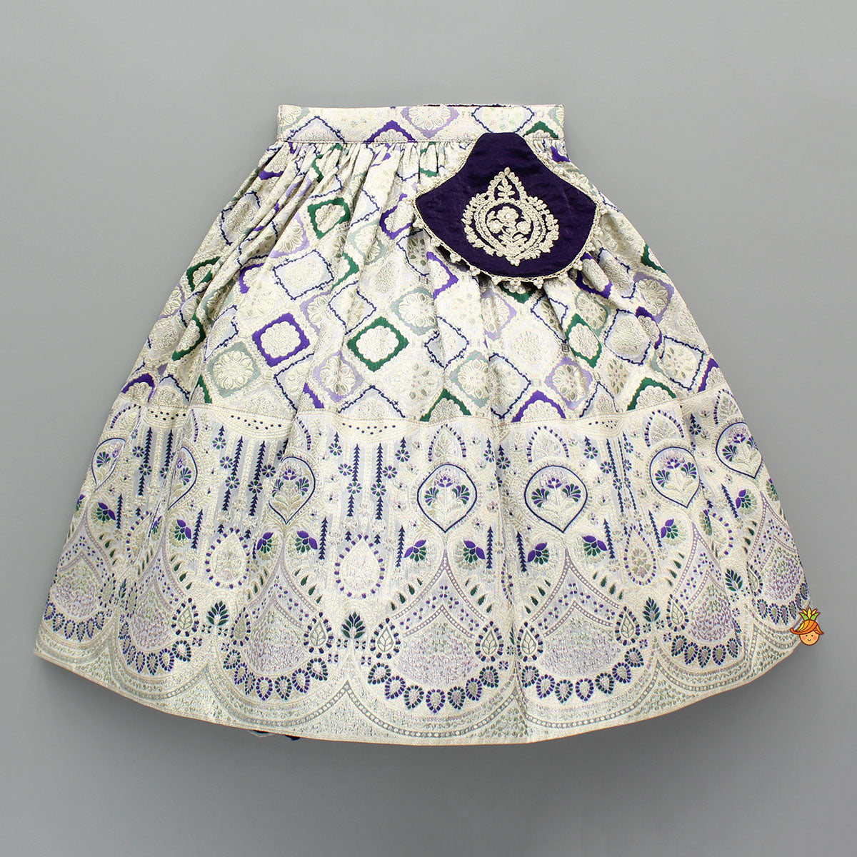 Elegant Multicoloured Lehenga With Stylish Pouch