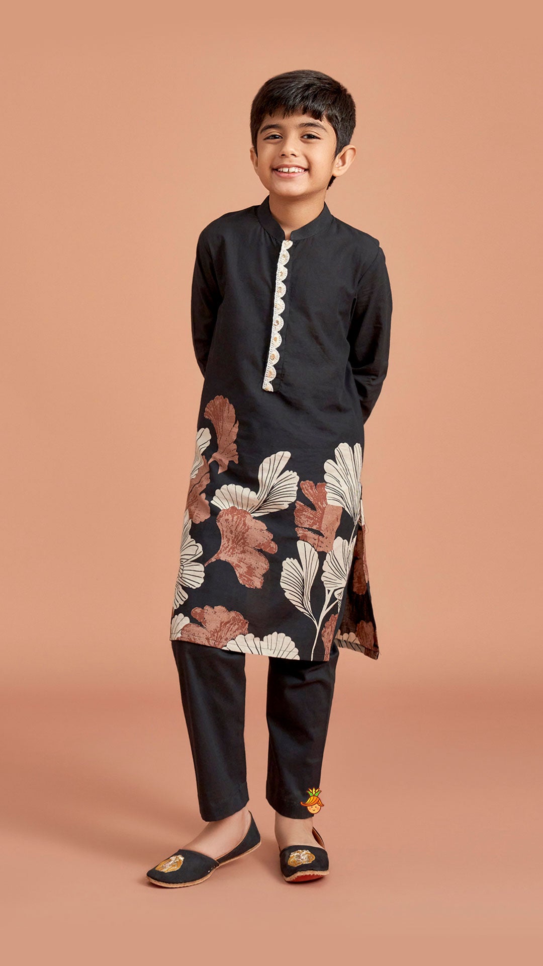 Black Printed Kurta And Pyjama
