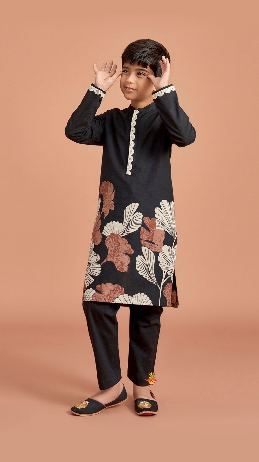Black Printed Kurta And Pyjama