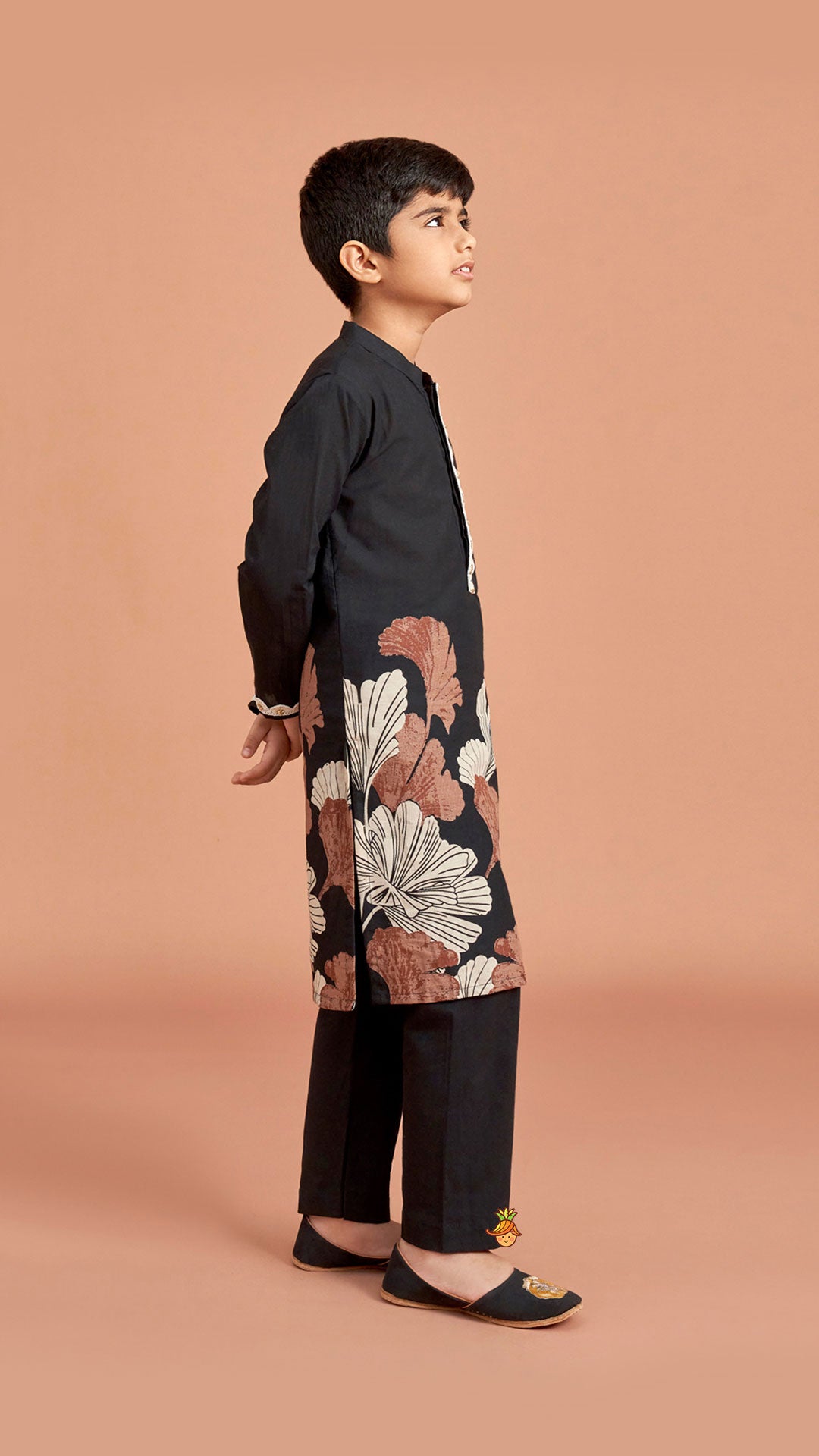 Black Printed Kurta And Pyjama