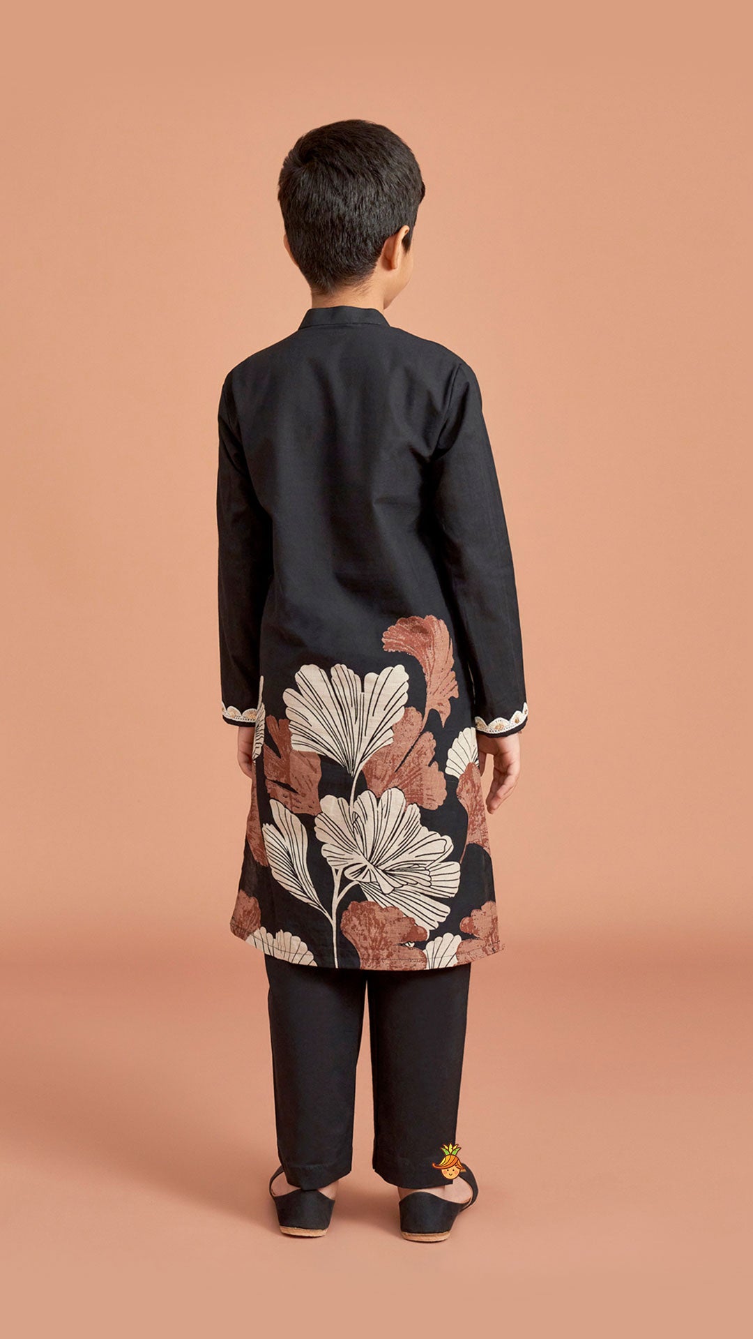 Black Printed Kurta And Pyjama