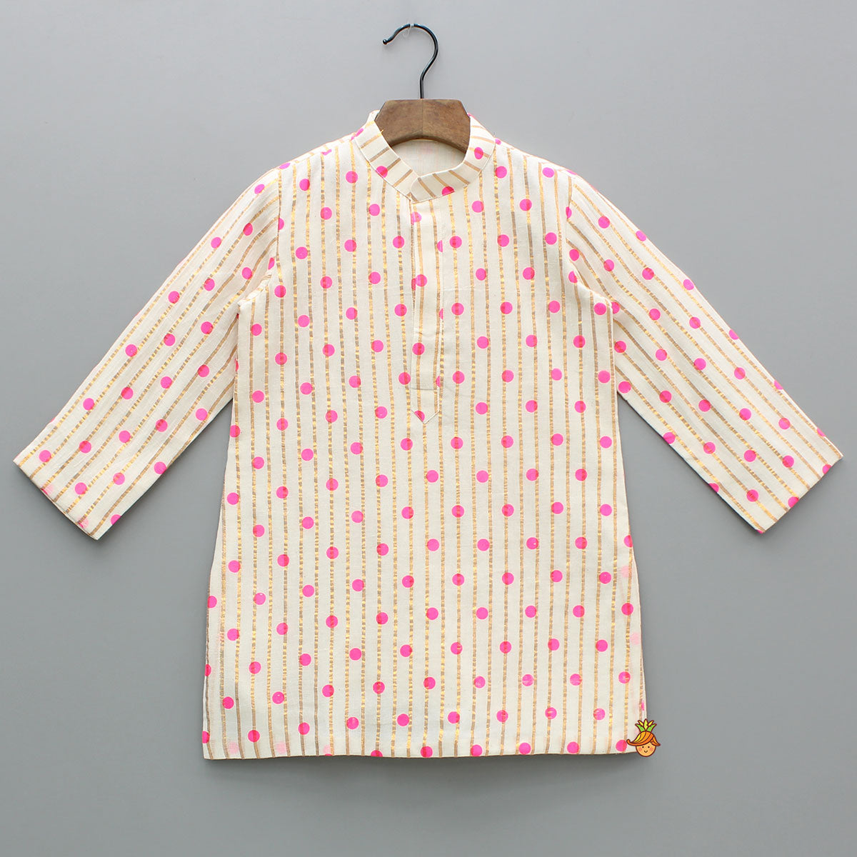 Lurex Printed Kurta With Embroidered Jacket And Pyjama