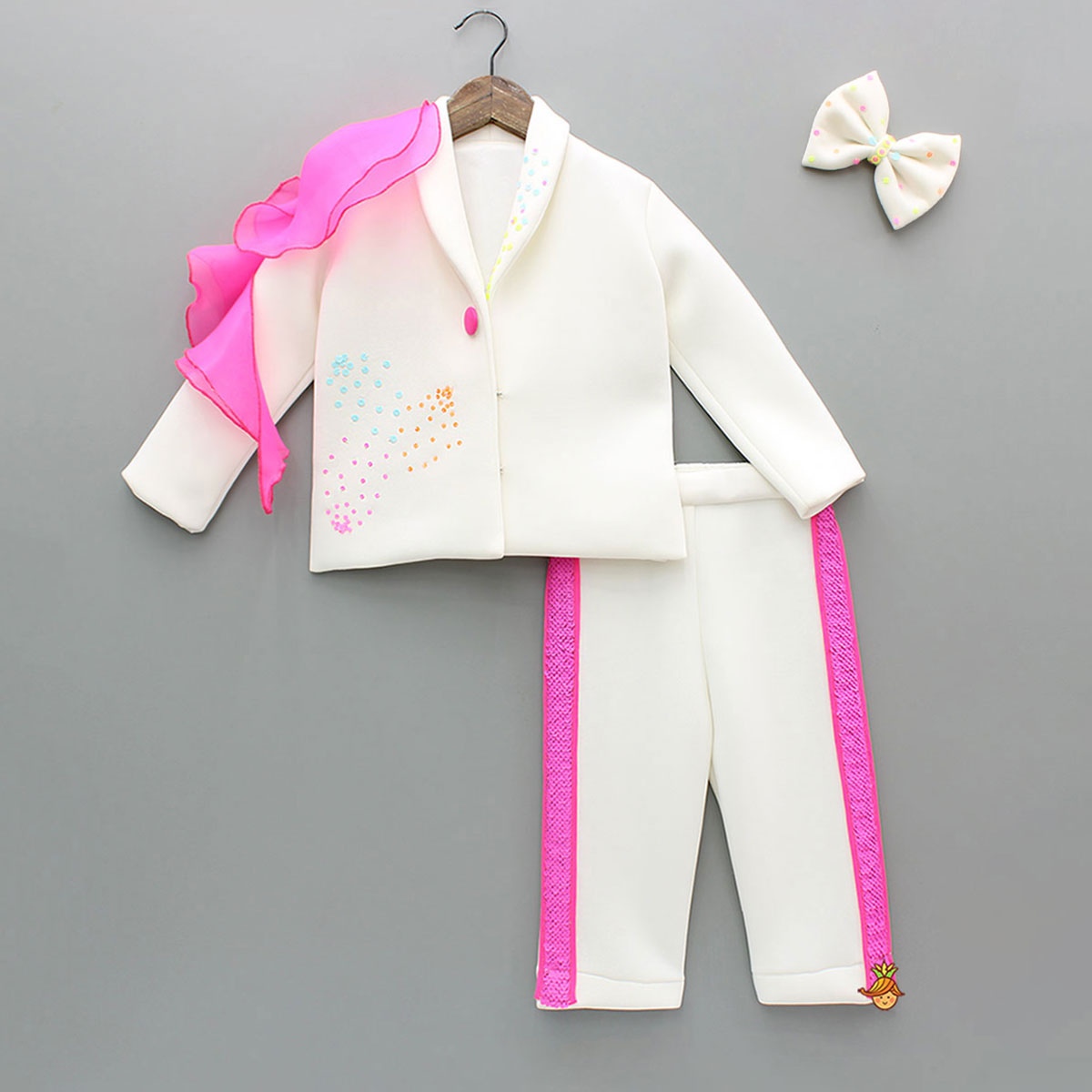Embellished White Blazer Style Top With Pant And Bow Hairclip