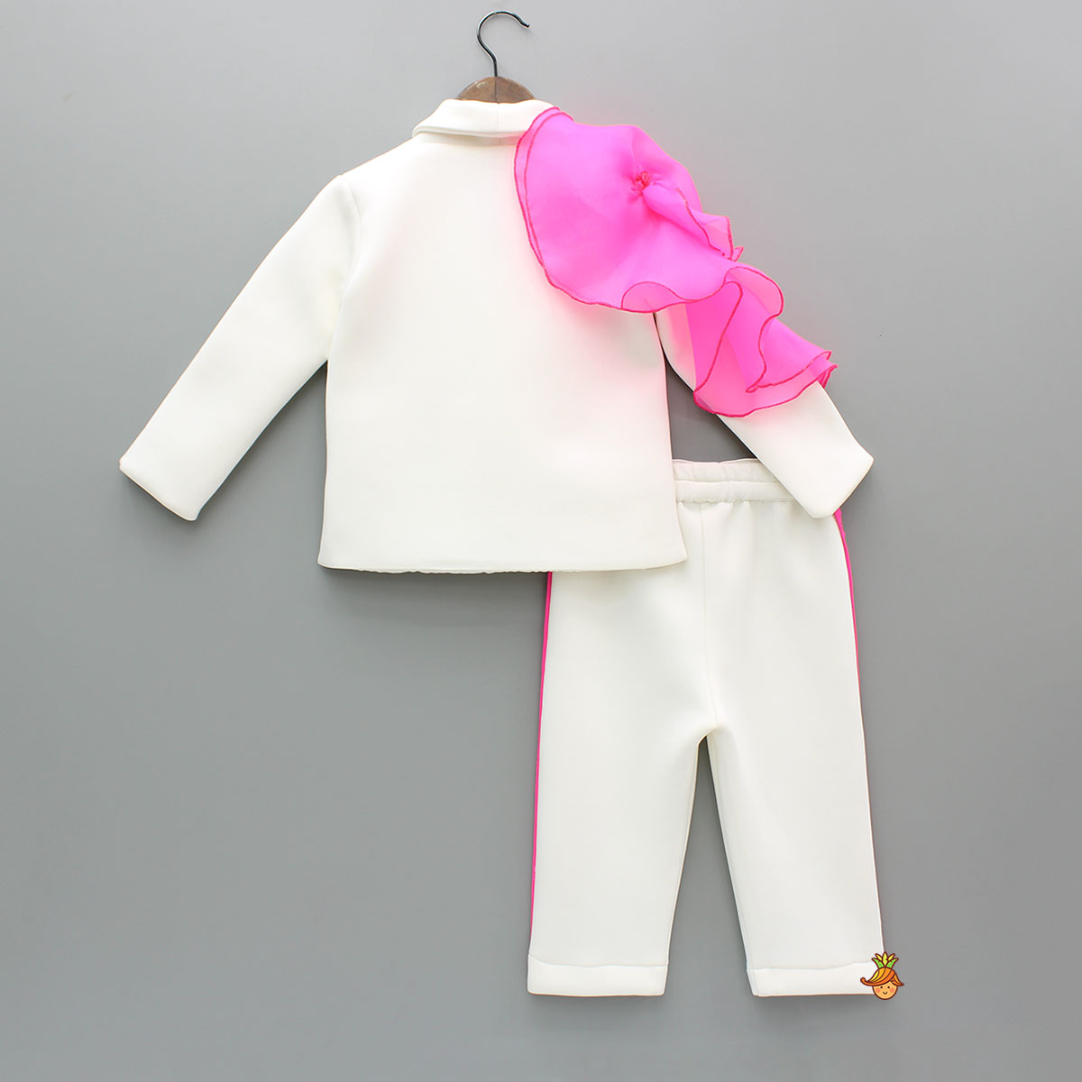 Embellished White Blazer Style Top With Pant And Bow Hairclip