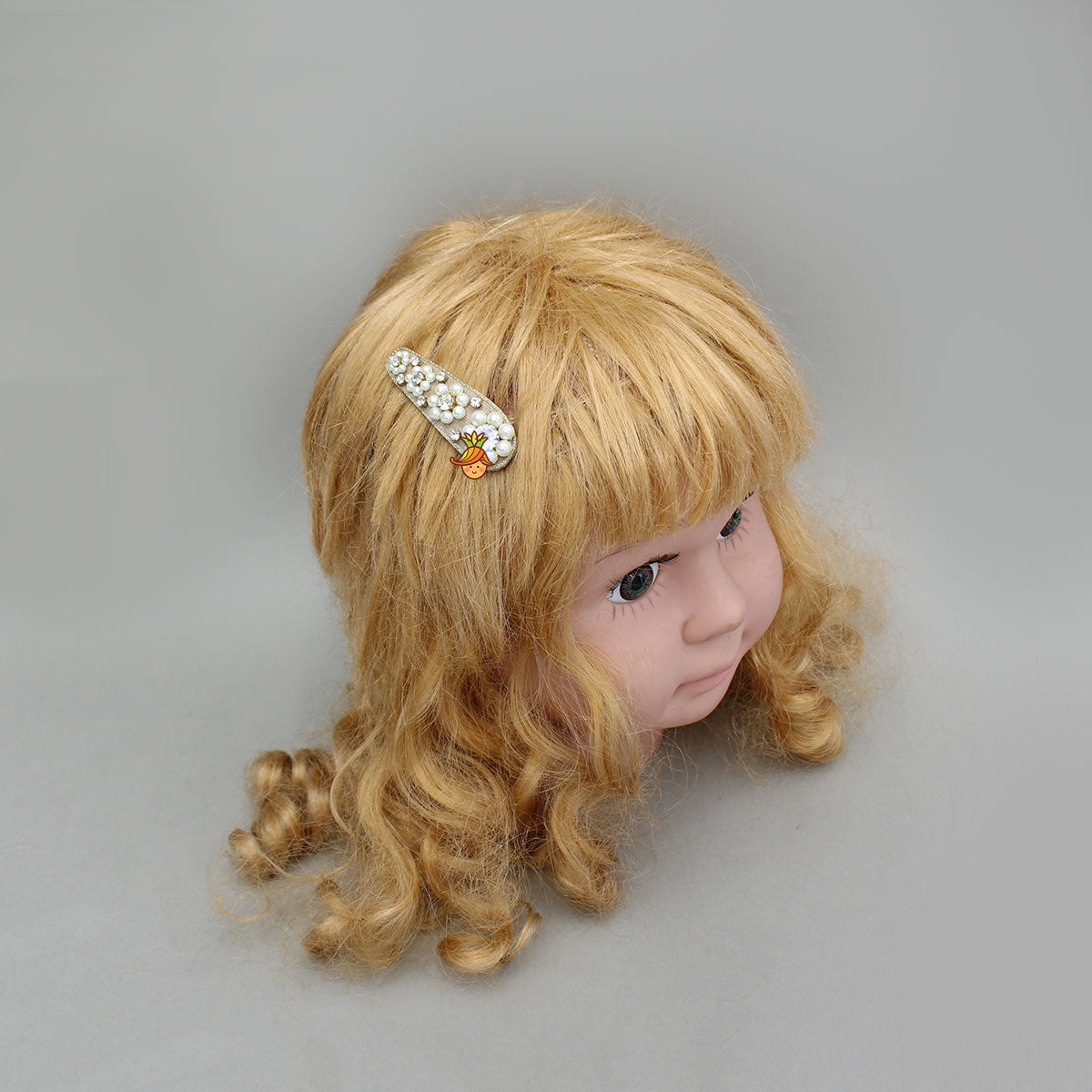 Sparkling Floral Off-White Hair Clips