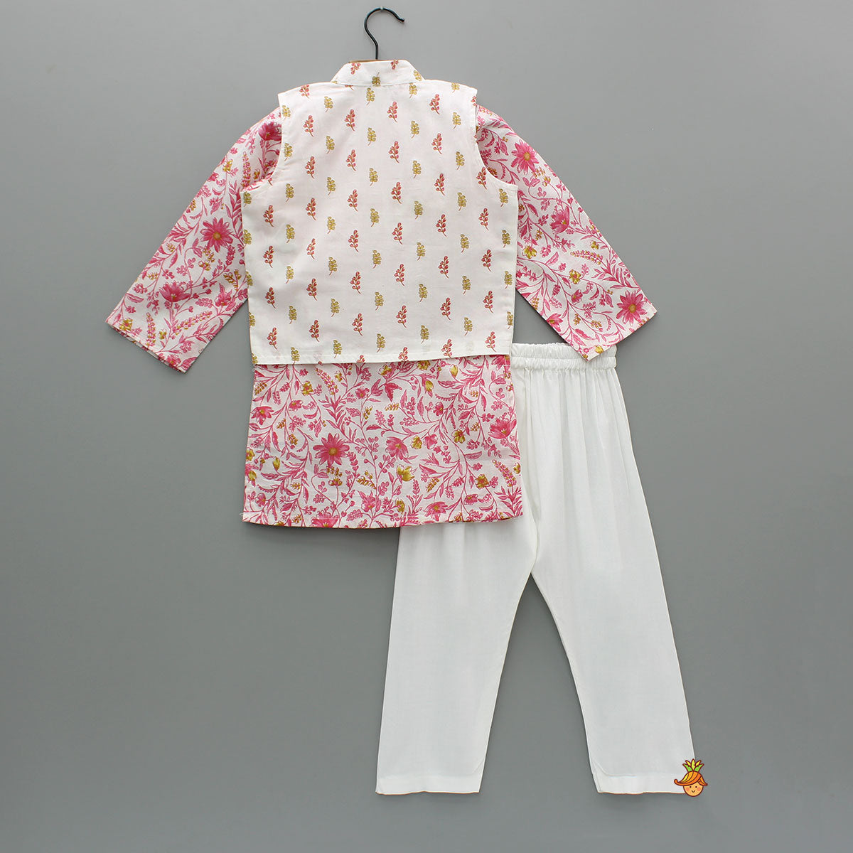 Floral Printed Kurta And Jacket With Pyjama