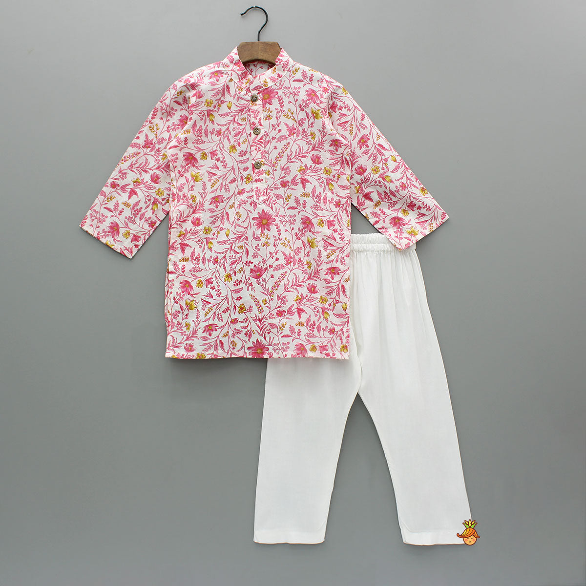Floral Printed Kurta And Jacket With Pyjama