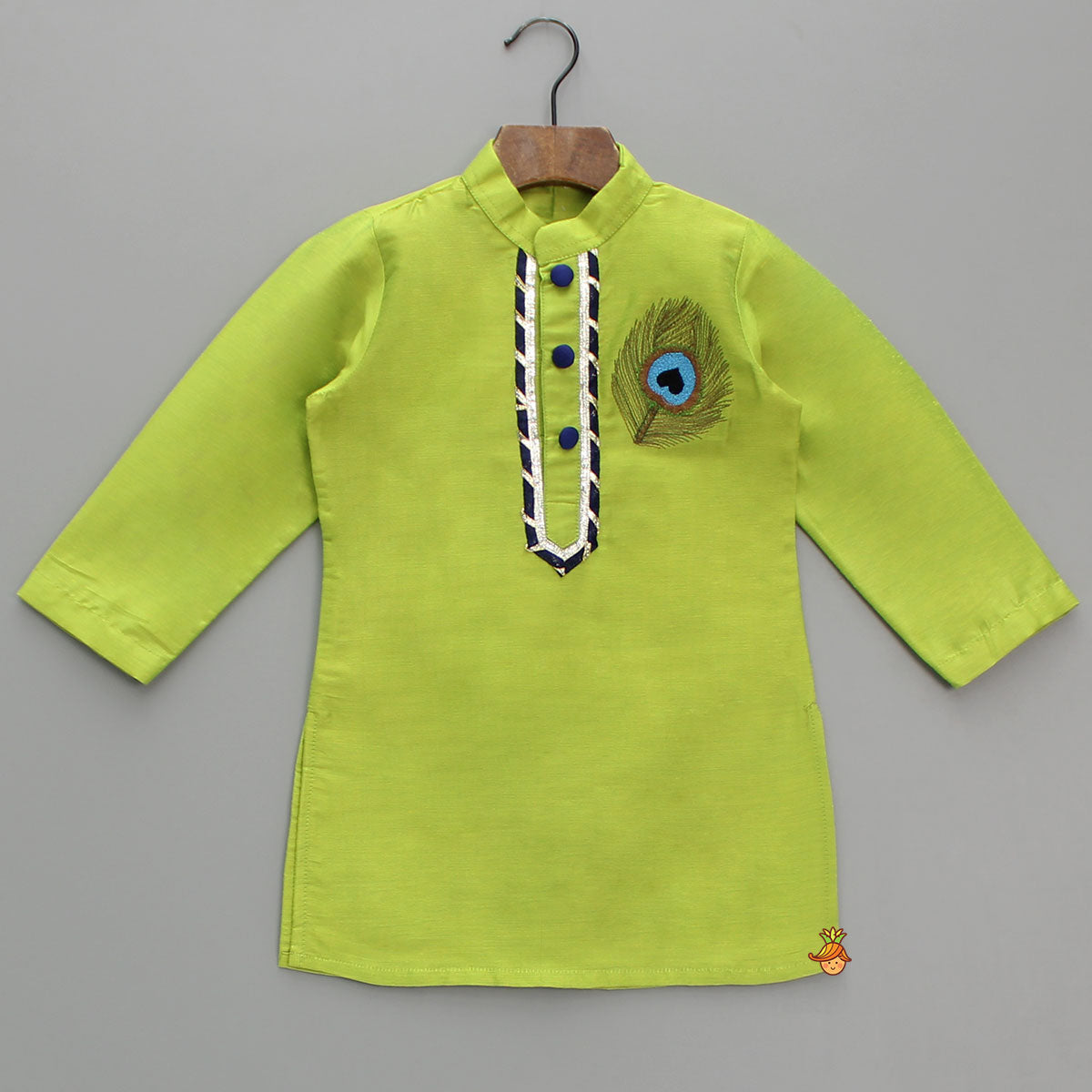 Green Gota Lace Detailed Kurta With Dhoti