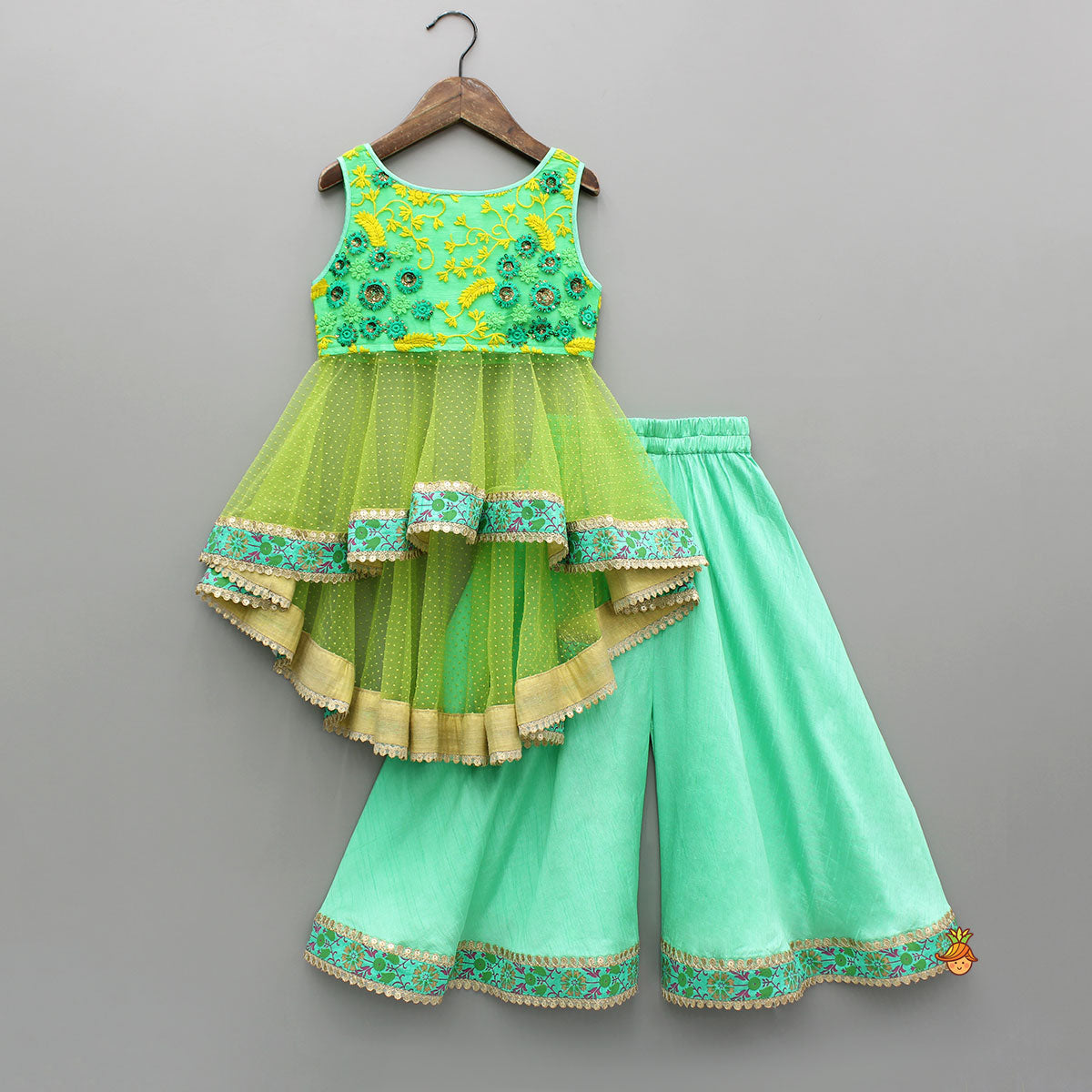 Shimmery High Low Thread Floral Embroidered Kurti And Flared Palazzo