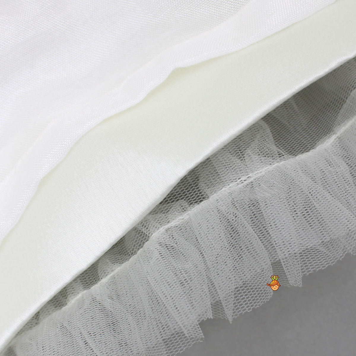 Off White Halter Neck Embellished Trail Dress With Sling Bag