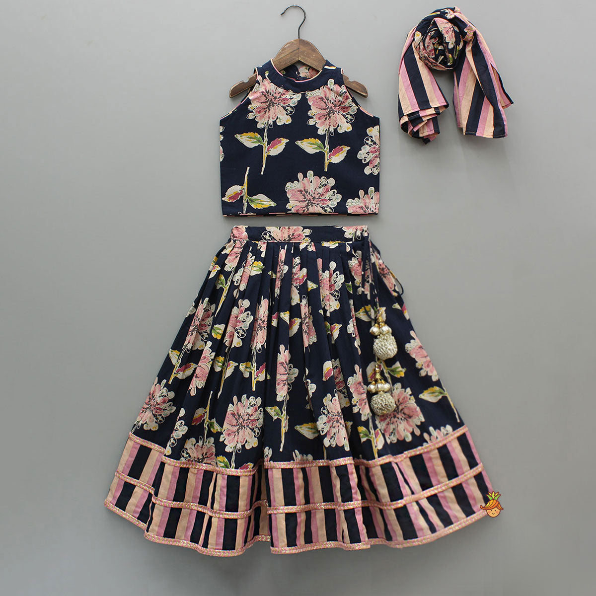 Multicolour Floral Printed Top And Lehenga With Dupatta