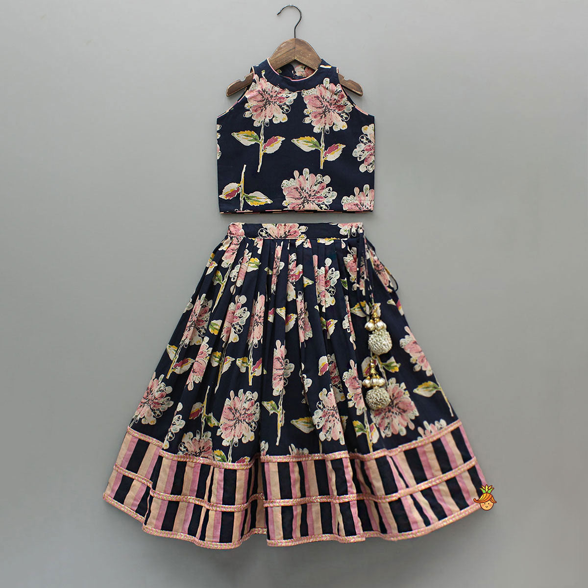 Multicolour Floral Printed Top And Lehenga With Dupatta