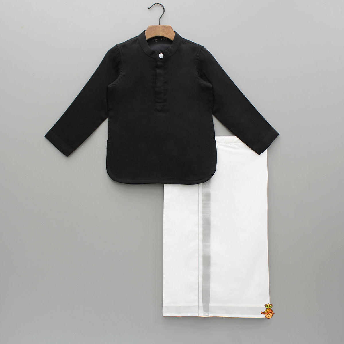 Exquisite Black Kurta And Velcro Wrap Lungi