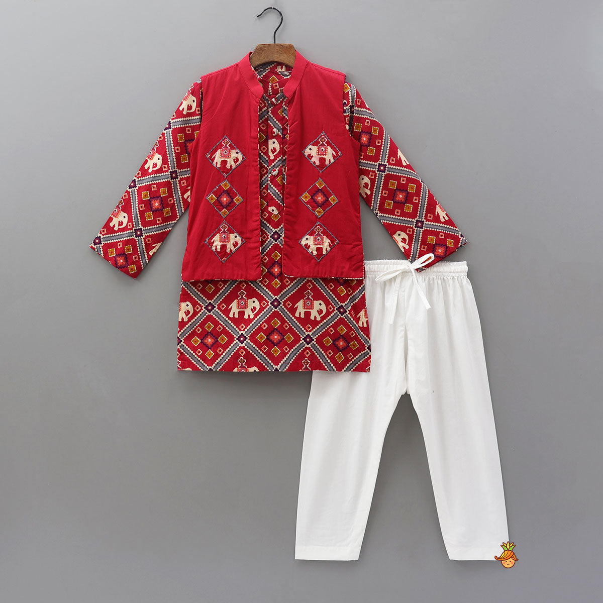Ethnic Patola Printed Kurta With Front Open Jacket And Pyjama