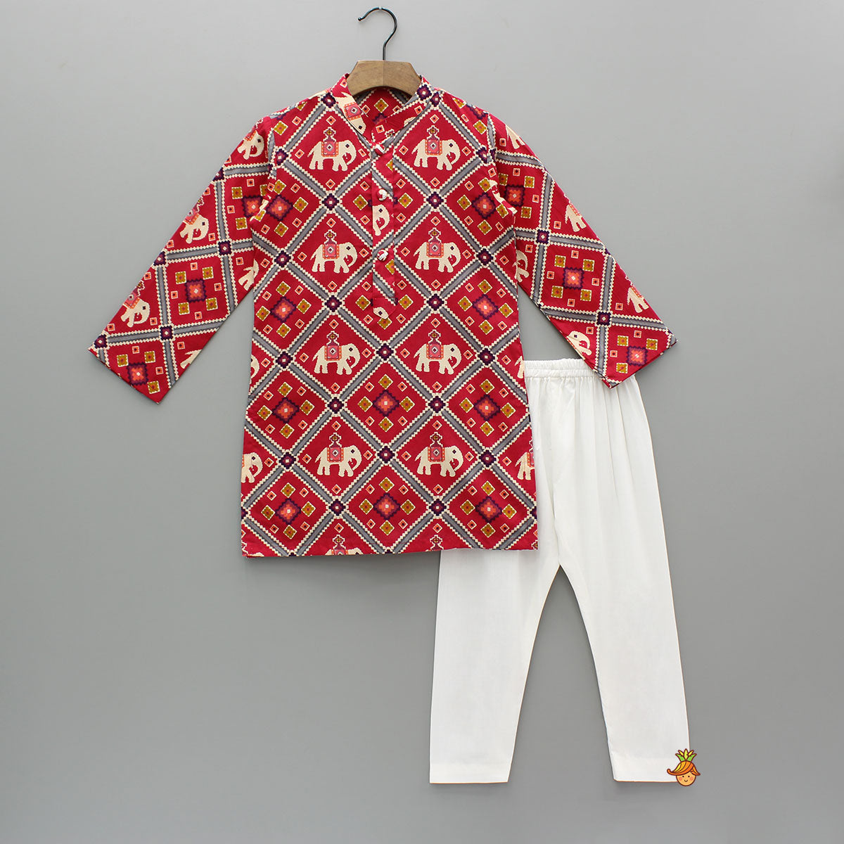 Red Patola Printed Kurta With Front Open Jacket And Pyjama