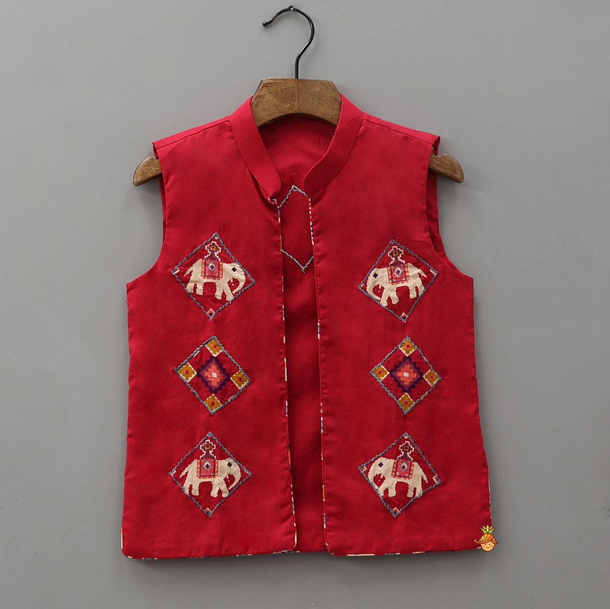 Ethnic Patola Printed Kurta With Front Open Jacket And Pyjama