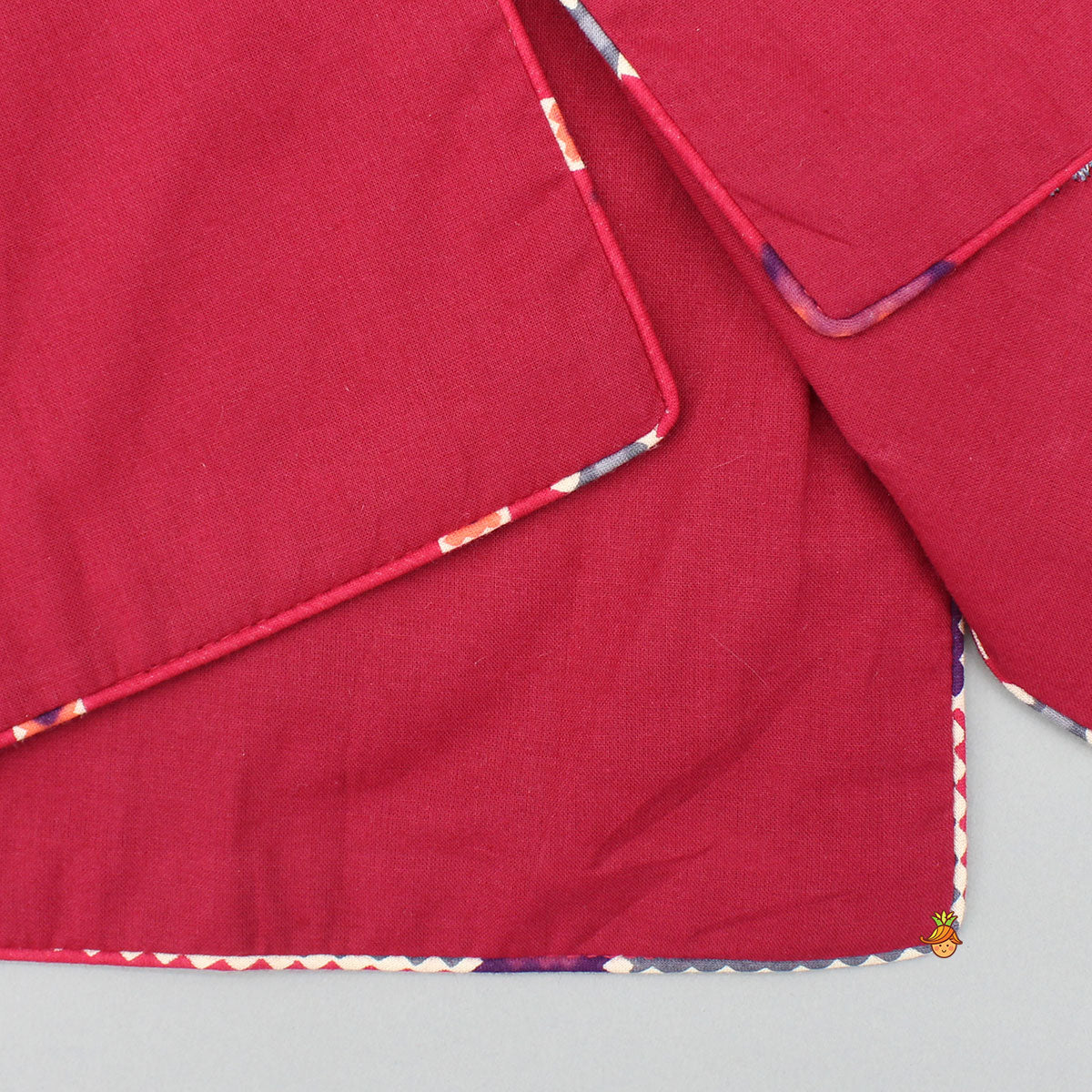 Ethnic Patola Printed Kurta With Front Open Jacket And Pyjama