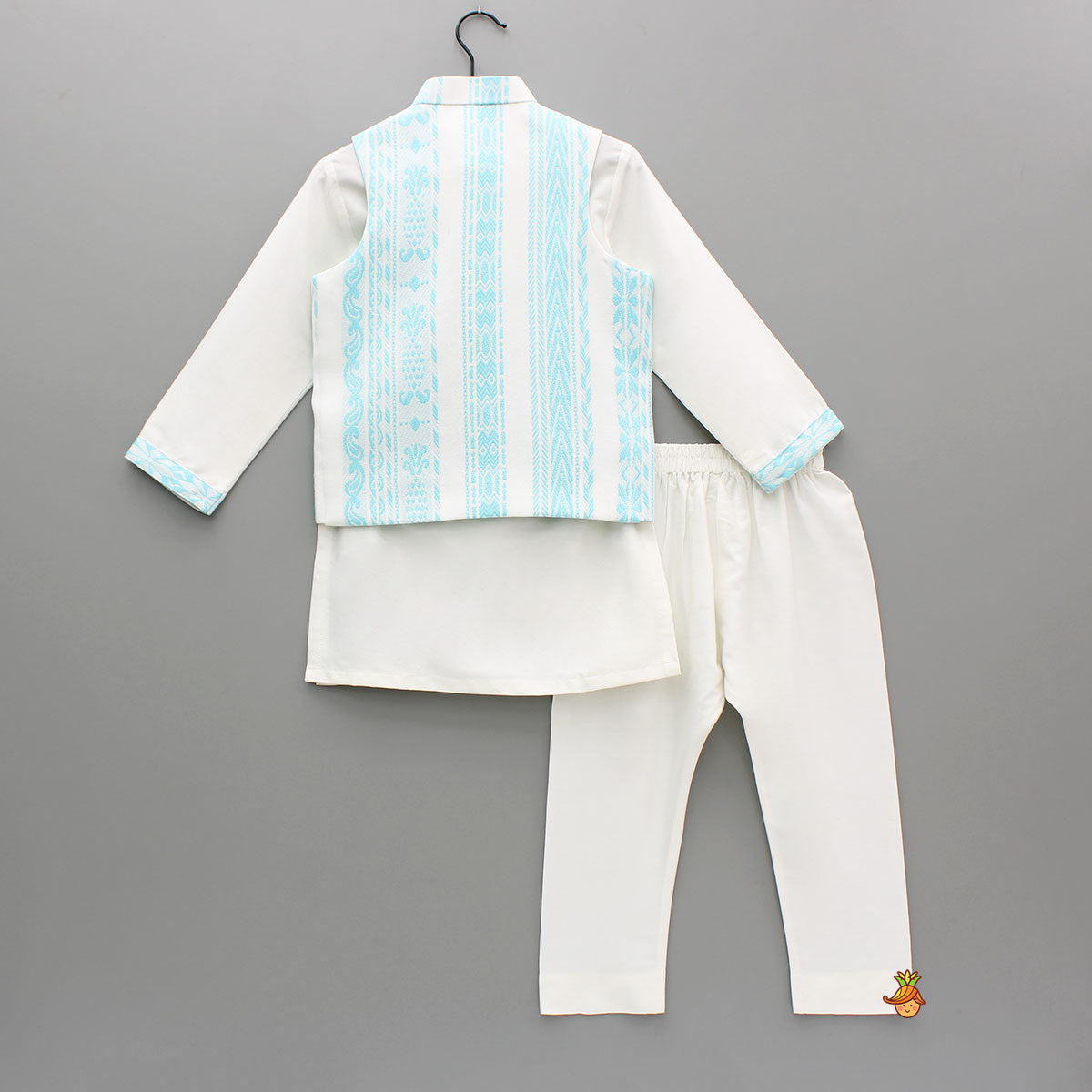 Off White Kurta And Jacket With Pyjama