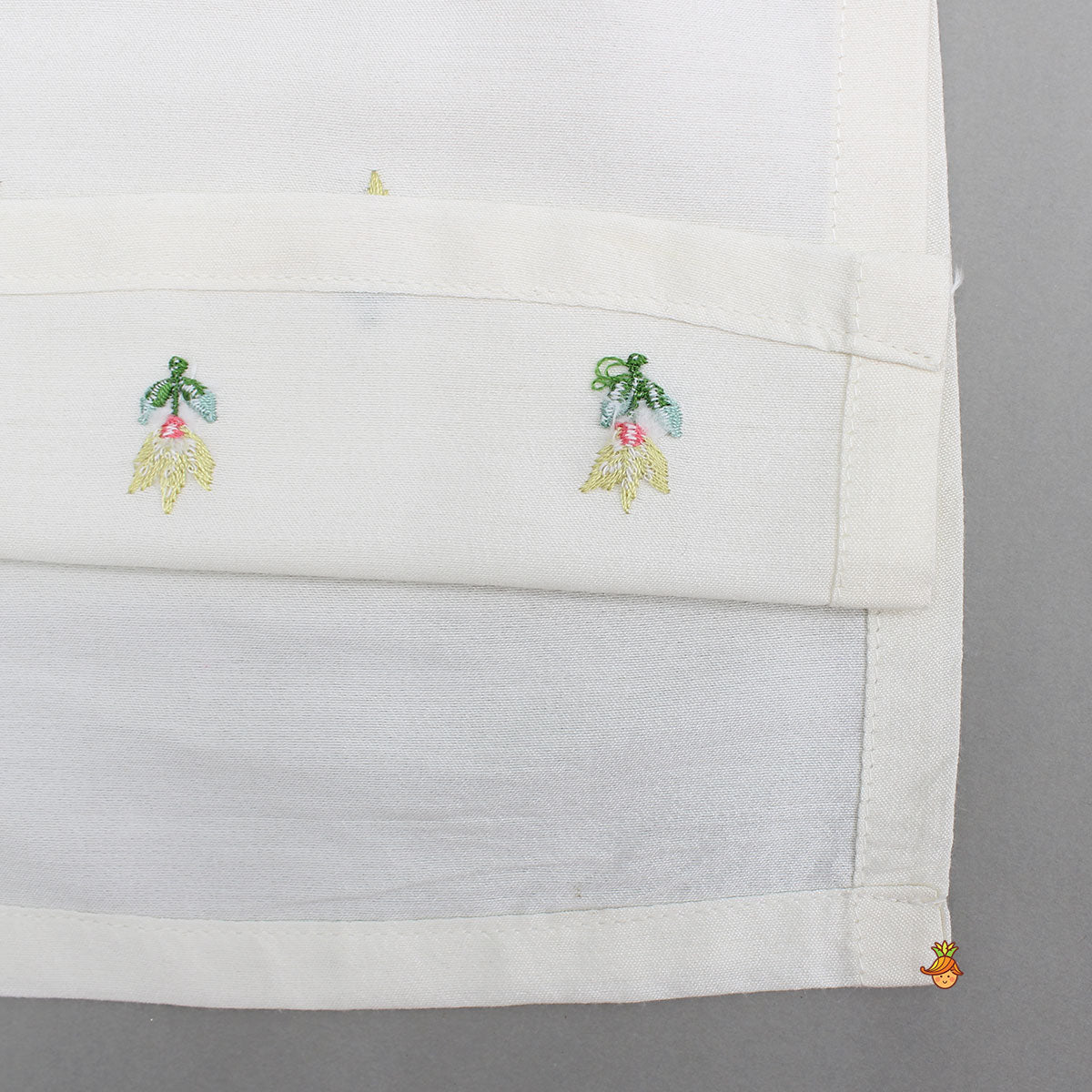 Cream Embroidered Kurta And Multicolour Printed Jacket With Pyjama