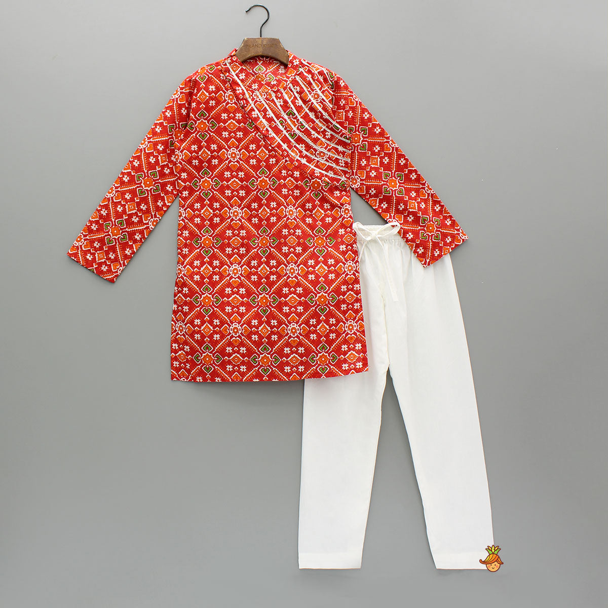 Traditional Patola Print Kurta With Gota Lace Embellishment And Pyjama