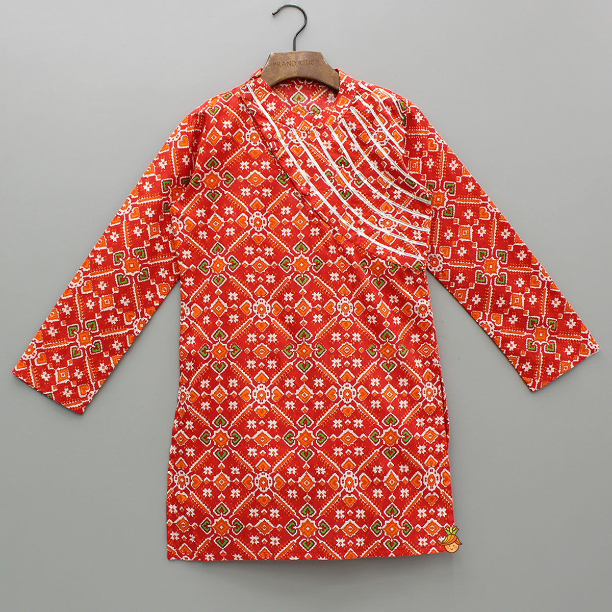 Traditional Patola Print Kurta With Gota Lace Embellishment And Pyjama