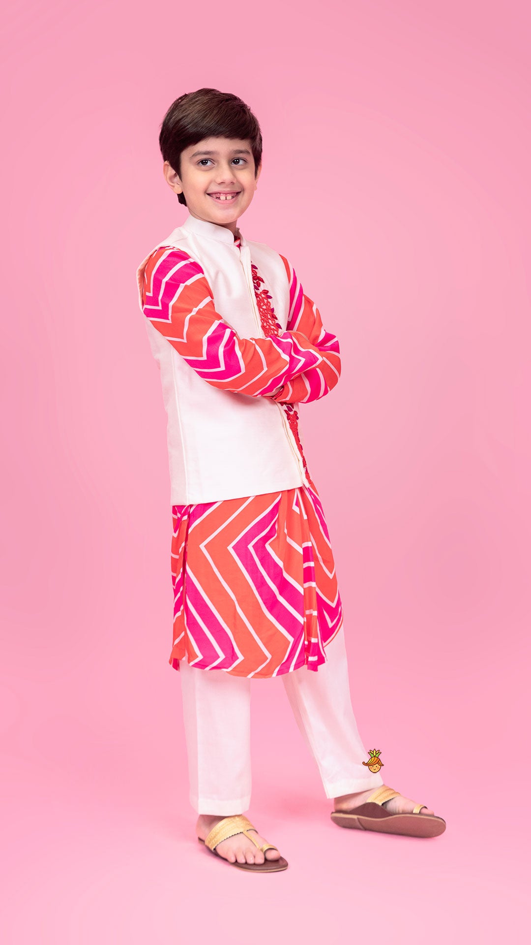 Leheriya Printed Stylish Kurta And Jacket With Pyjama
