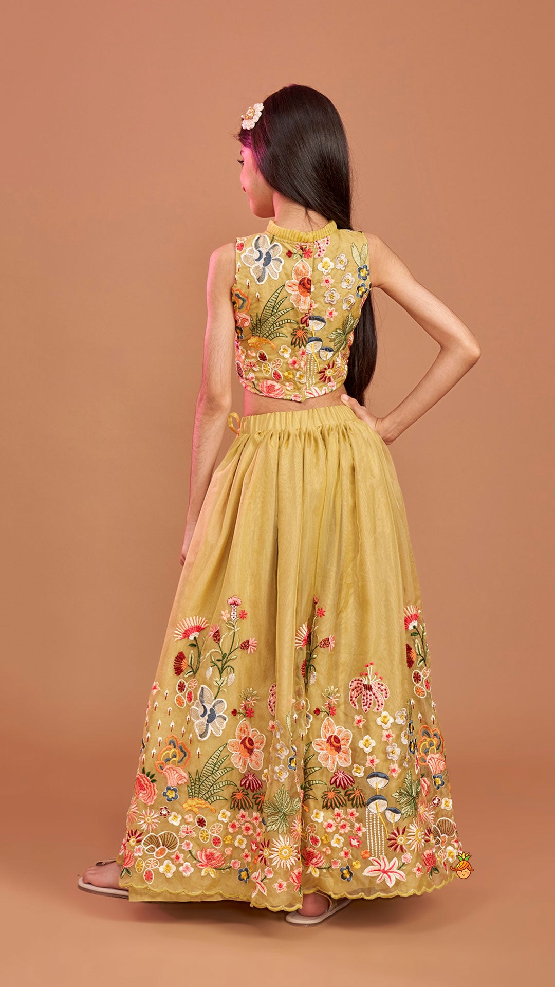 Scalloped Hem Thread Embroidered Green Top And Lehenga
