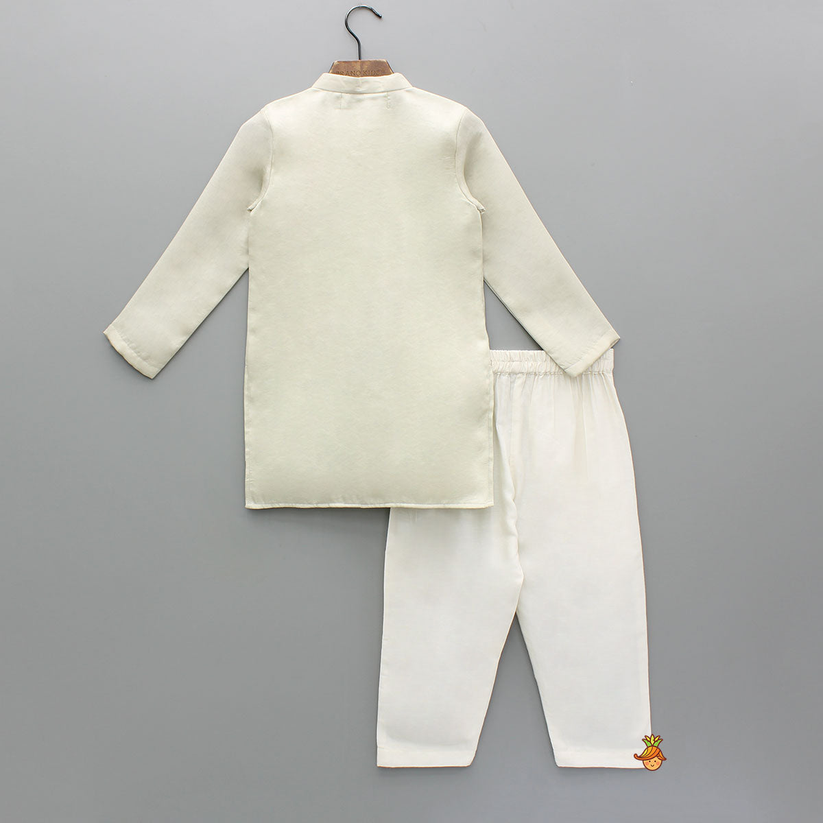Ivory Gota Embellished Kurta With Pyjama