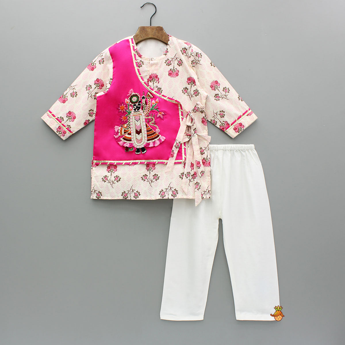 Idol Print Flap Kurta And Pyjama Set
