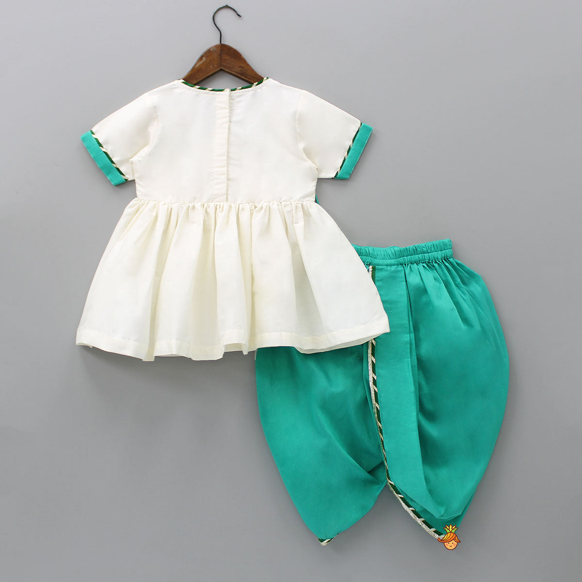 Krishna Embroidered Angarkha Top With Lace Work Green Dhoti And Mukut