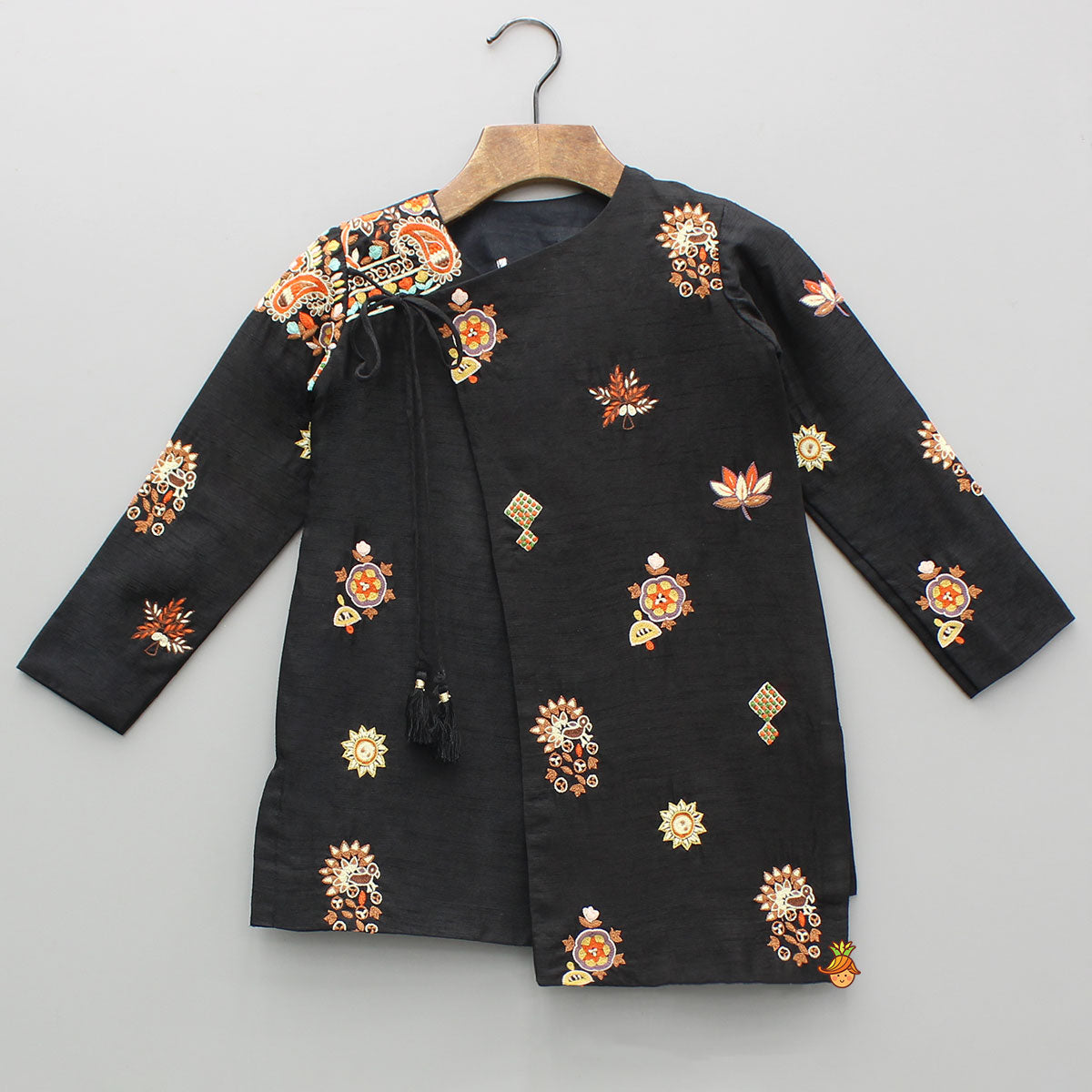 Black Asymmetric Floral Embroidered Kurta With Pyjama