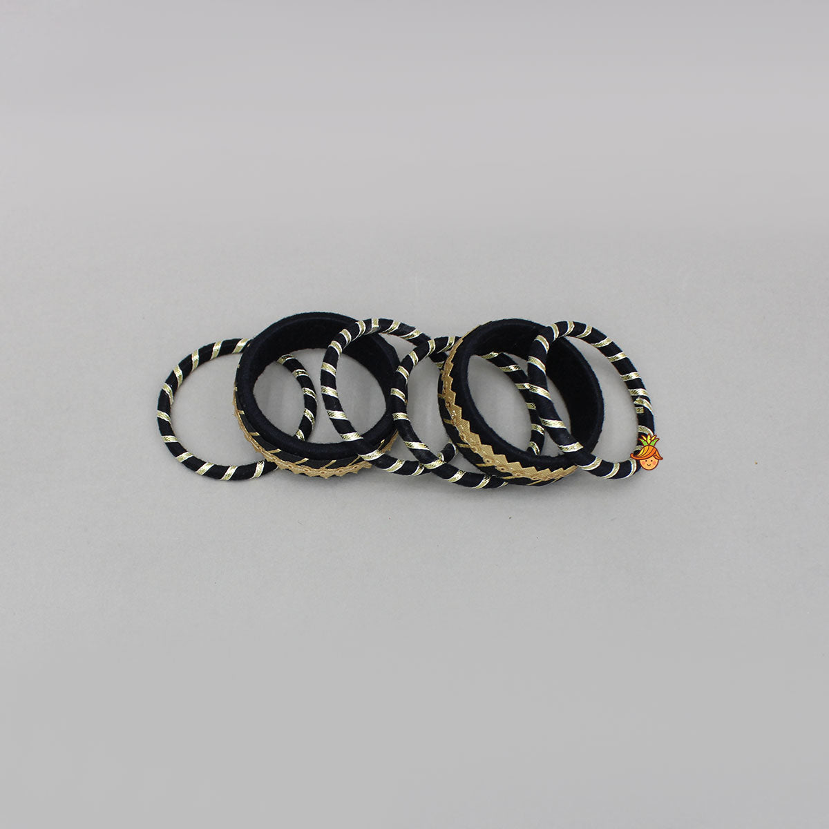 Gota Lace-Embellished Black Thread Bangles