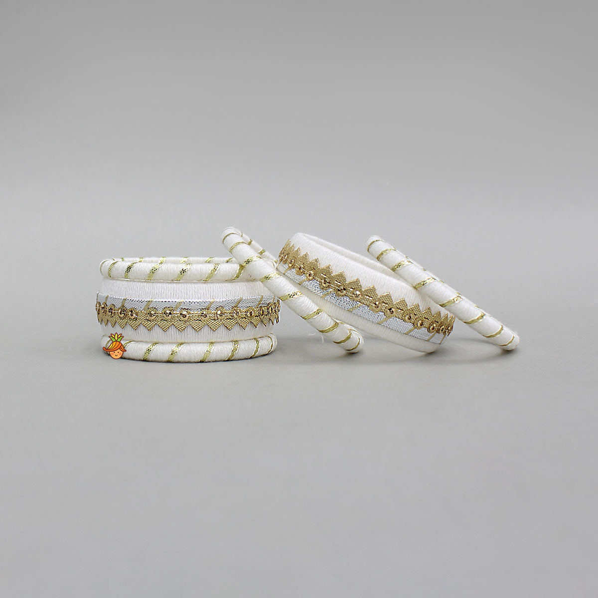 Gota Lace-Embellished Off White Thread Bangles