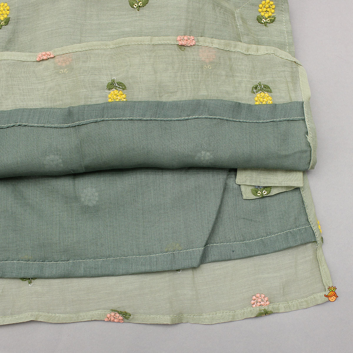 Green Multicolor Floral Embroidered Mul Chanderi Kurta With Pyjama