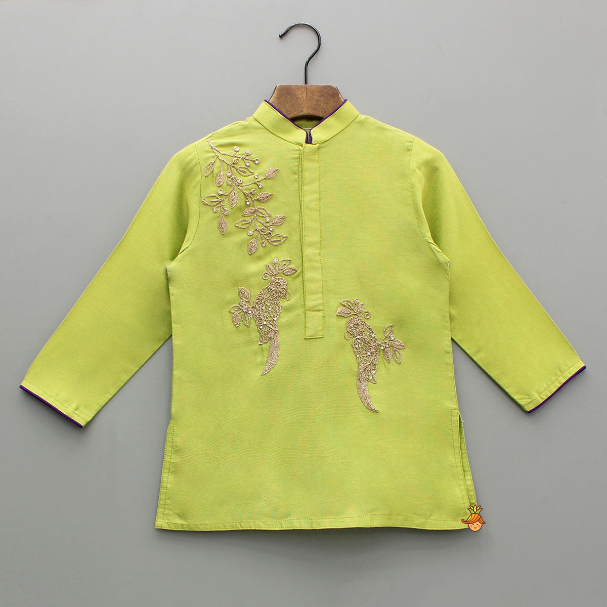 Bird Embroidered Green Kurta With Off White Pyjama