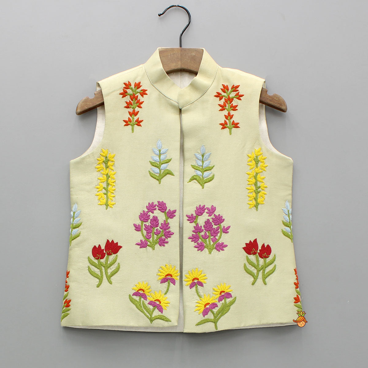 Green Pin Tuck Detailed Kurta With Multicolour Embroidered Front Open Jacket And Pyjama