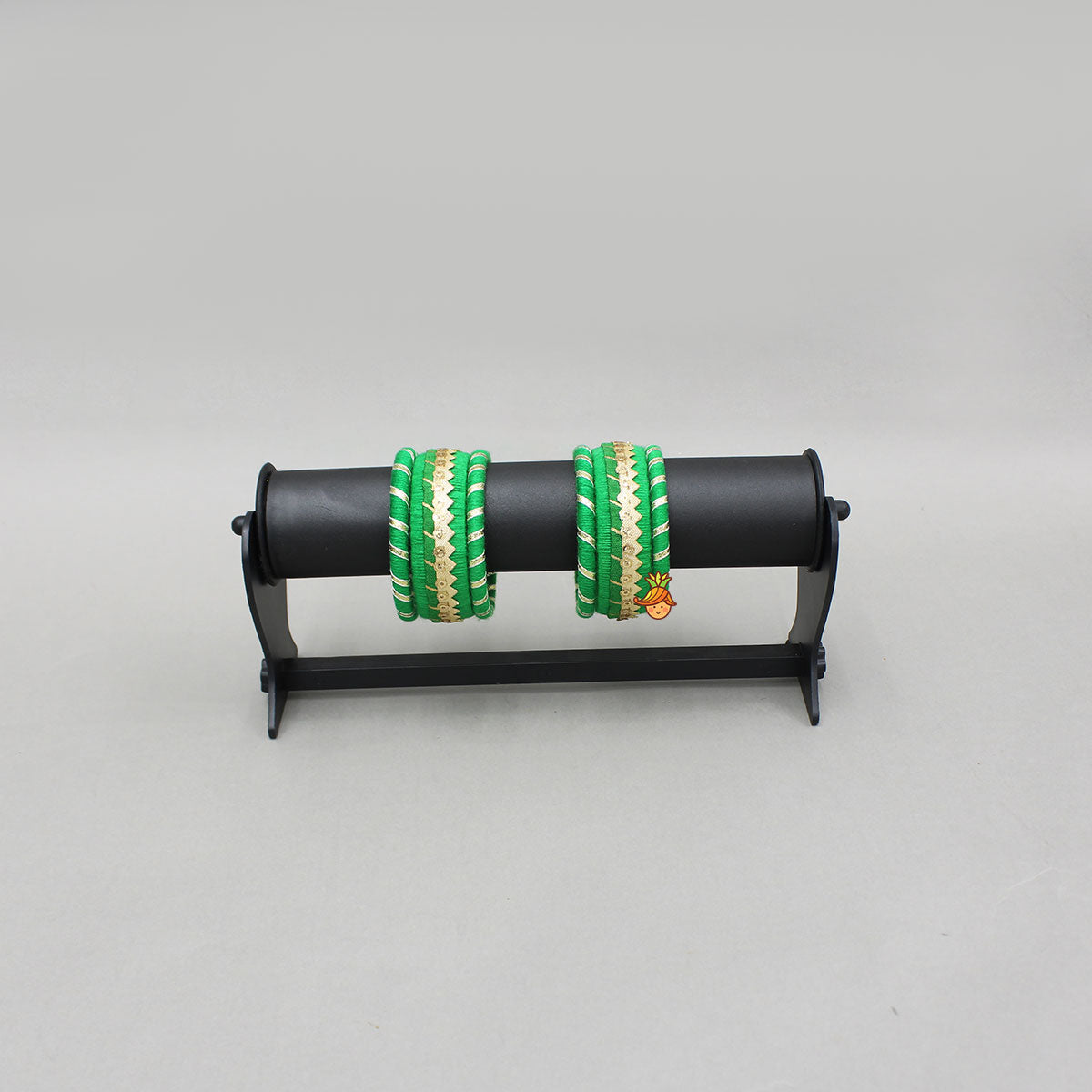 Gota Lace-Embellished Green Thread Bangles