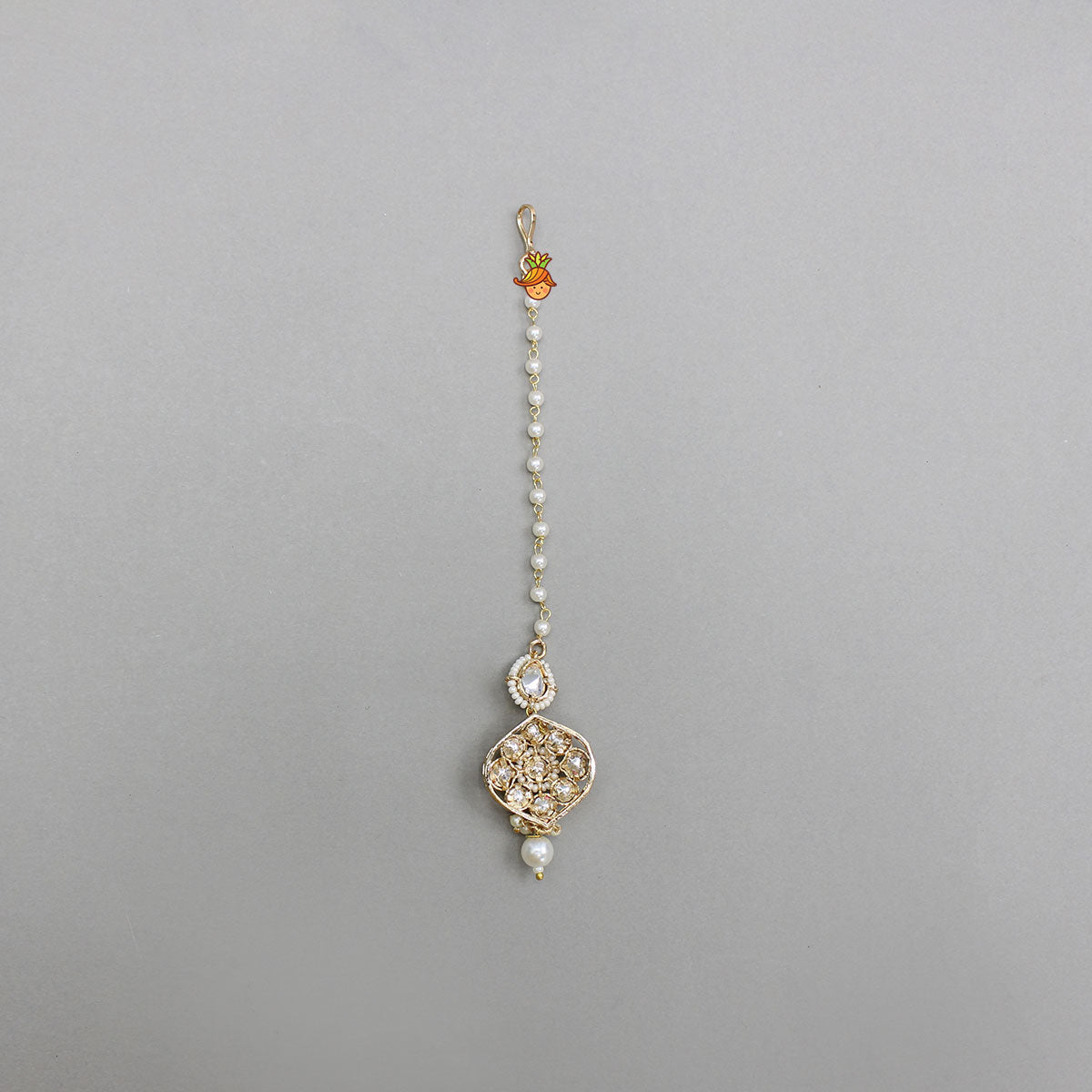 Stunning Ethnic Maang Tikka