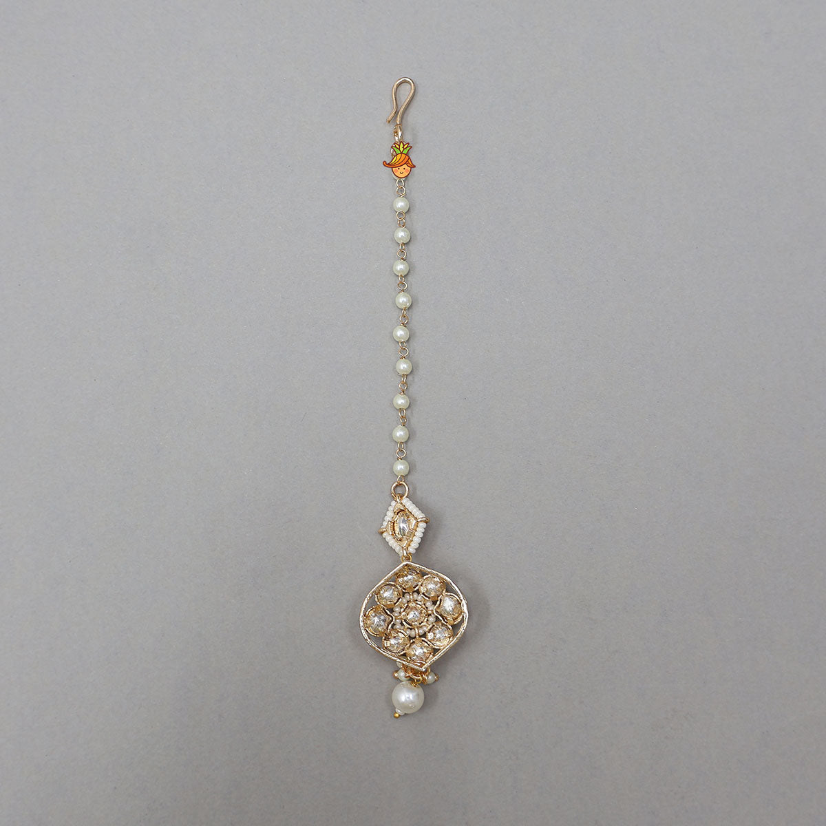 Stunning Ethnic Maang Tikka