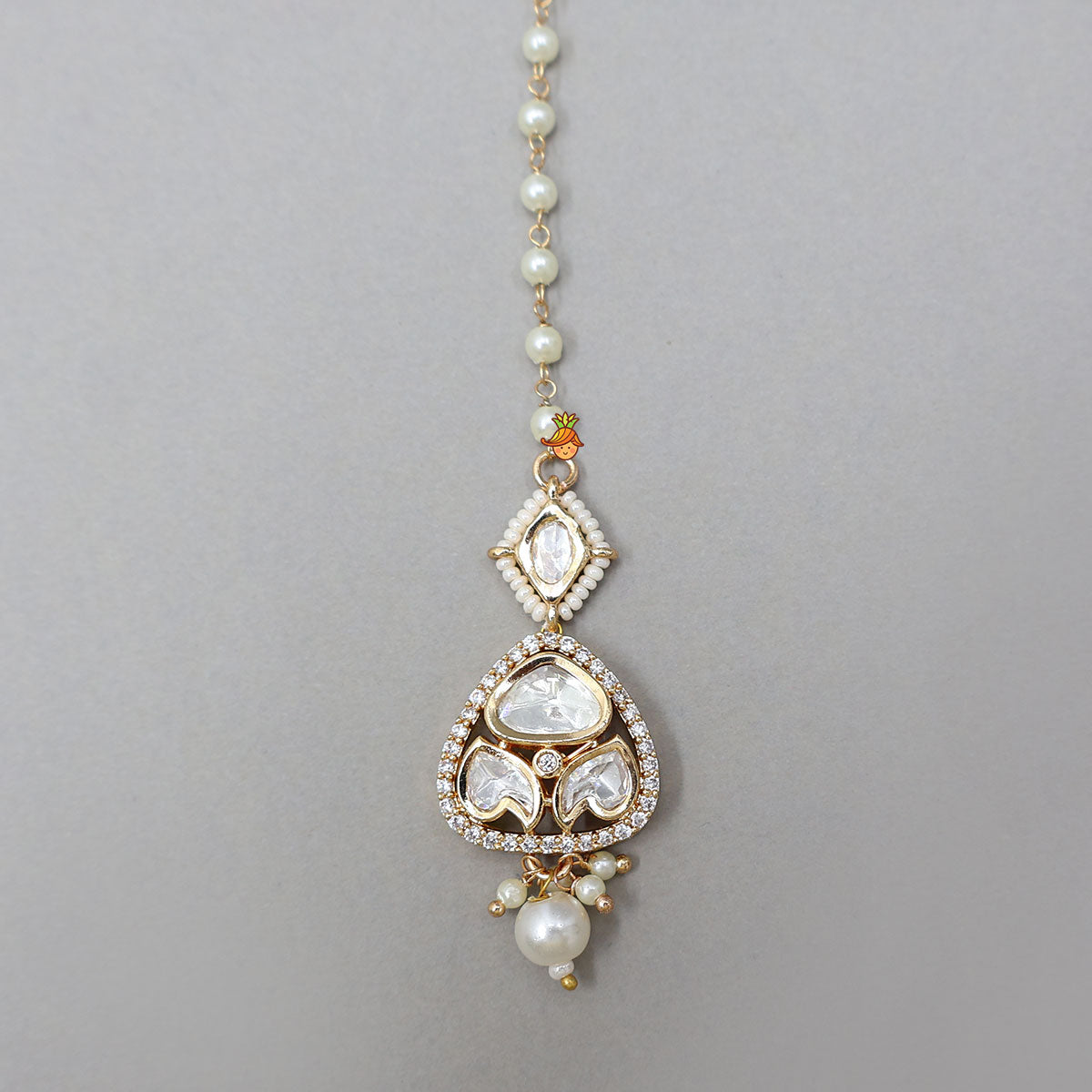 Exquisite Ethnic Maang Tikka