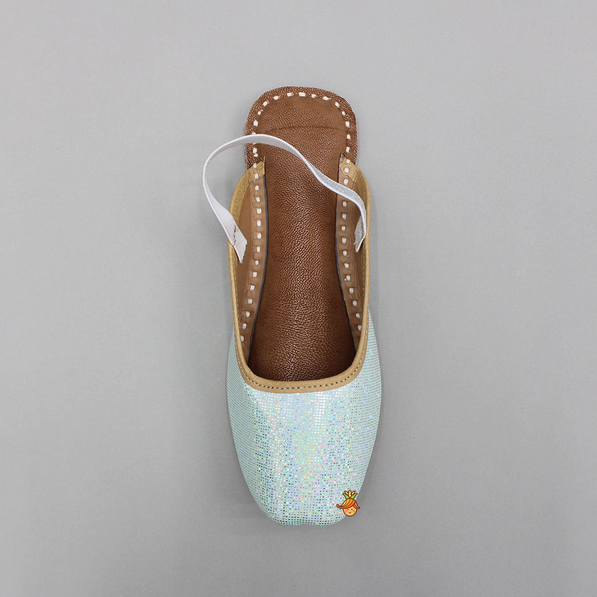 Beautiful Iridescent Jutti
