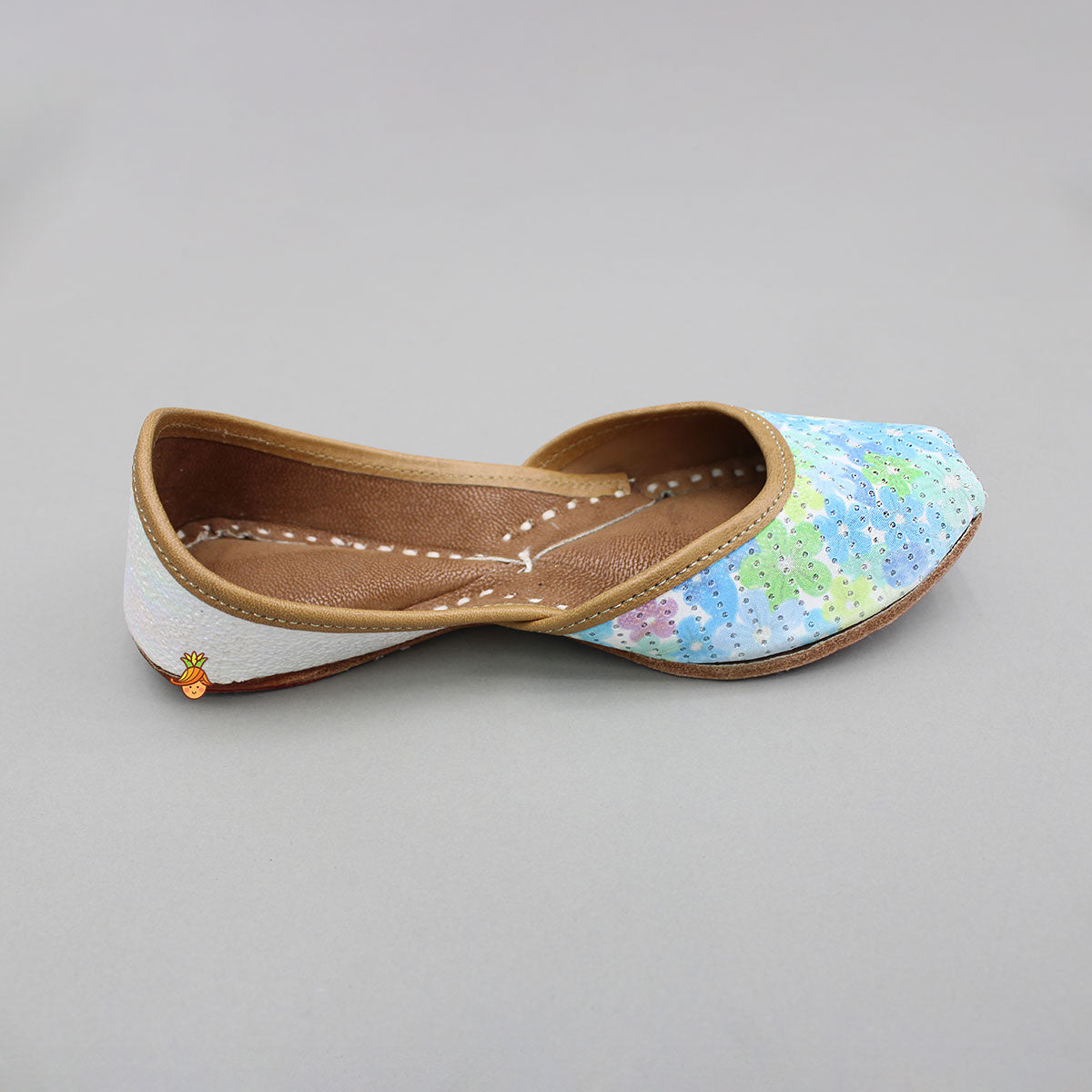 Floral Print Embellished Jutti