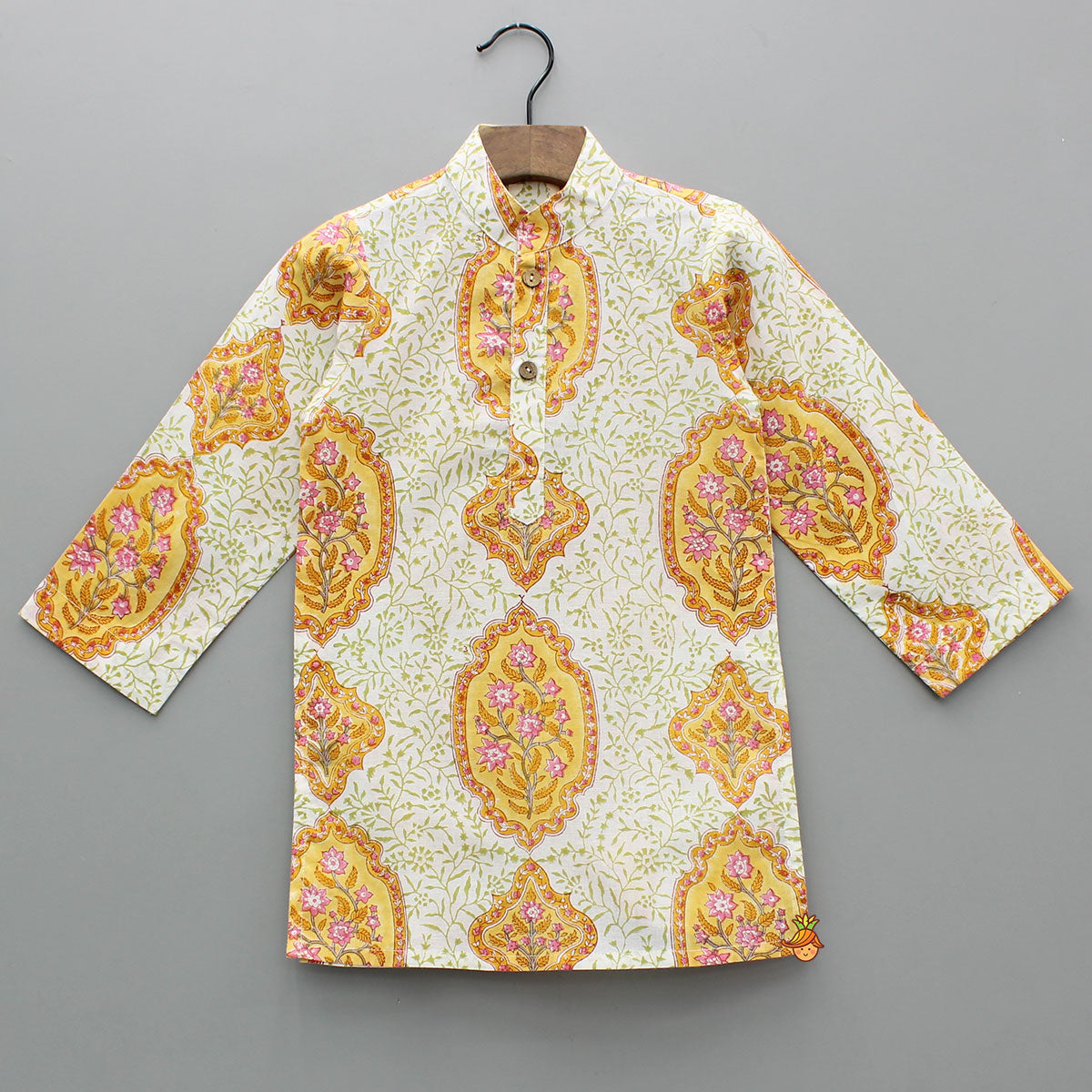 Ethnic Floral Print Kurta With Stylish Jacket And Dhoti