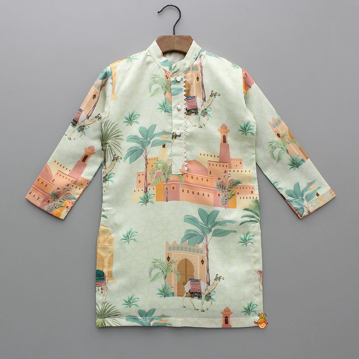Exquisite Ethnic Print Kurta With Pyjama