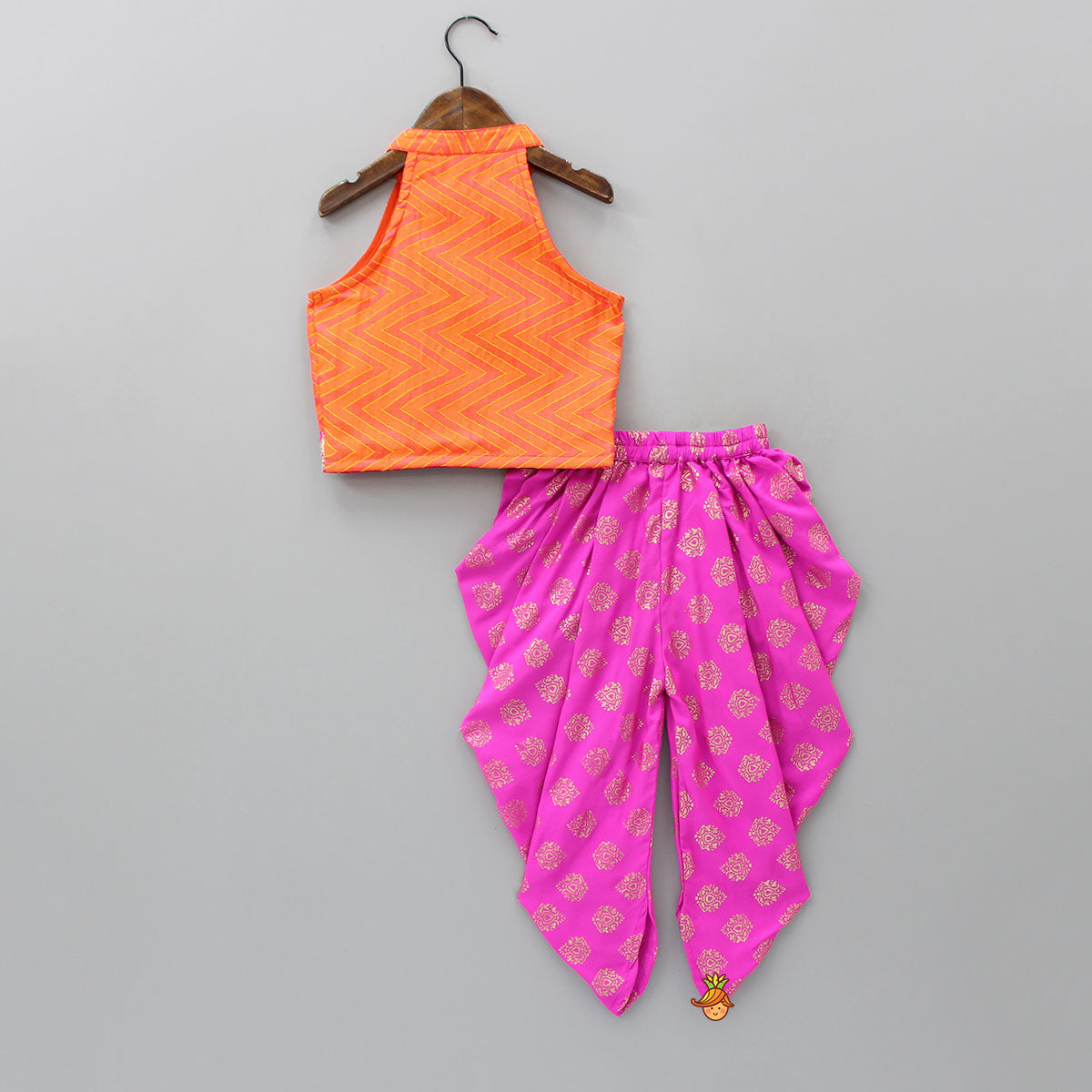 Zig-Zag Printed Halter Neck Top With Printed Pink Dhoti