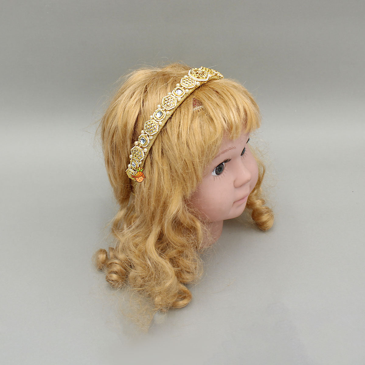 Lace Detailed Elegant Hair Band