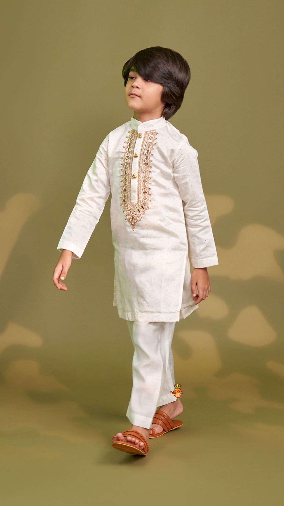 Faux Mirror Embroidered Sequin Detailed Kurta With Pyjama