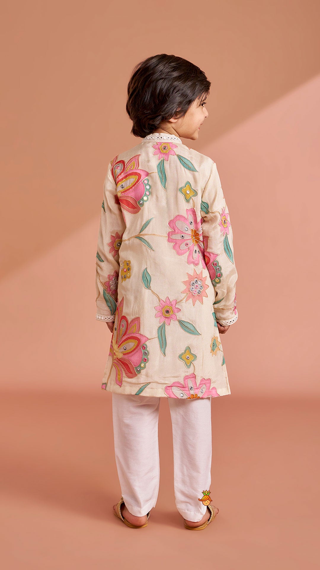 Off White Stylish Floral Kurta With White Pyjama